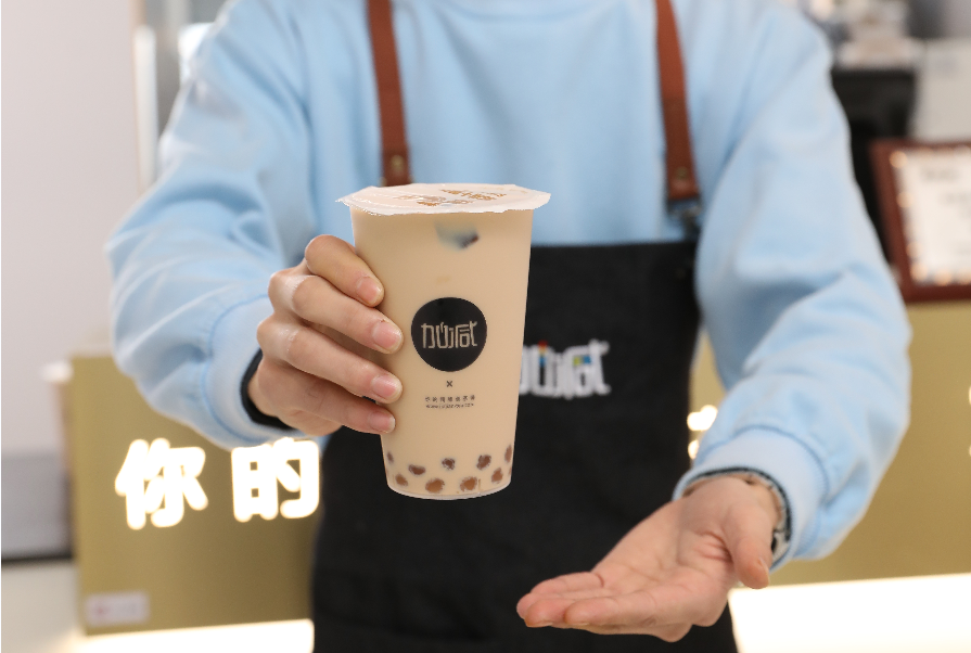 开云茶饮：为什么说奶茶行业适合年轻人的创业项目